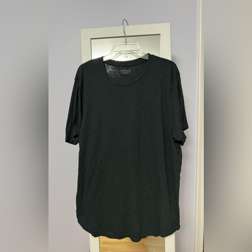 Good life size XXL Scallop crew T-Shirt in Evergreen.